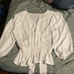White long sleeve blouse